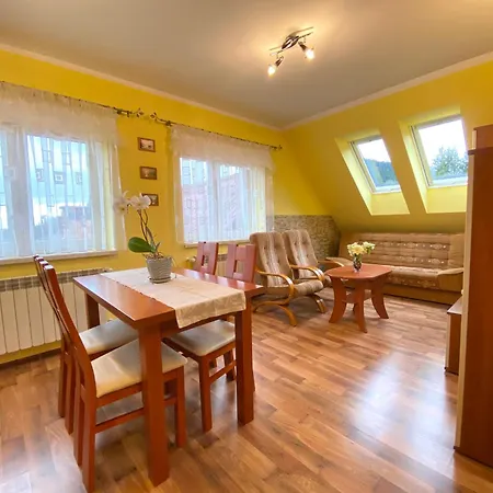 Apartamenty I Pokoje W Zawoi Dorota Miskowiec Zawoja Exterior photo