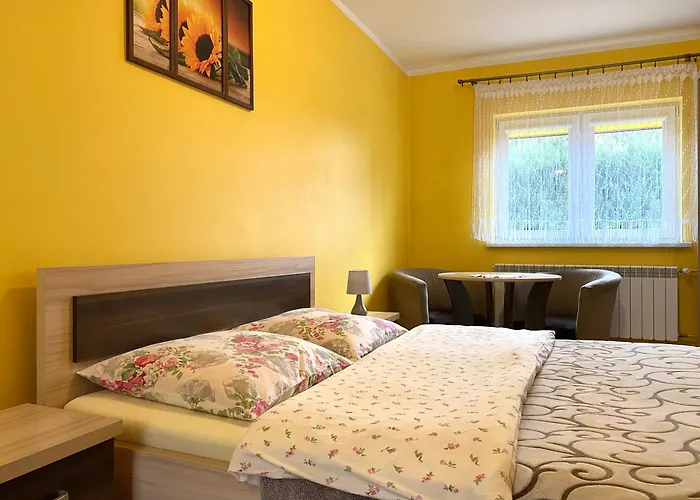 Apartamenty I Pokoje W Zawoi Dorota Miskowiec