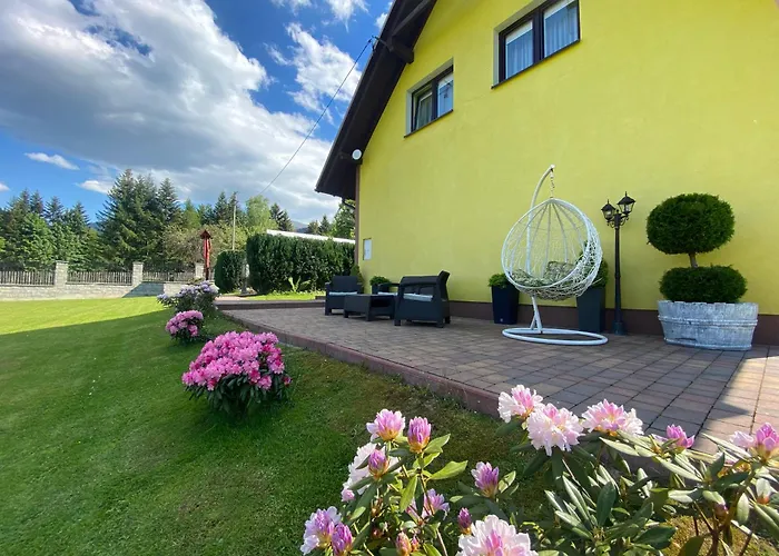 Apartamenty I Pokoje W Zawoi Dorota Miskowiec